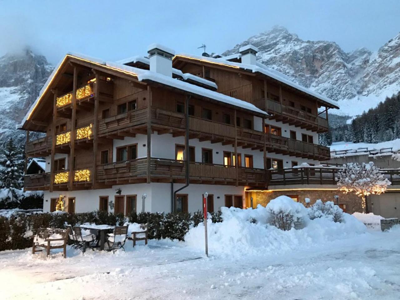Aparthotel Ca' Del Sole San Vito di Cadore Zewnętrze zdjęcie